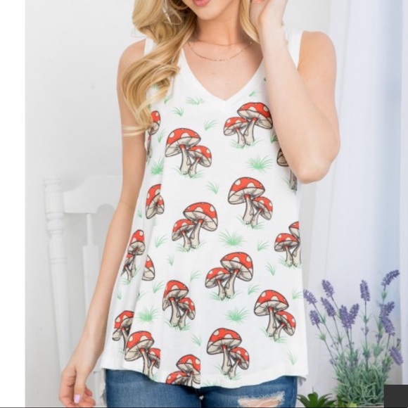 Mushroom Print Tank - Picture 3 of 6